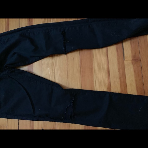 Topshop Moto Leigh Ripped Skinny Jeans - Picture 5 of 7